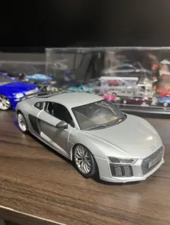 2026年最新】京商 AUDI R8 1/18の人気アイテム - メルカリ