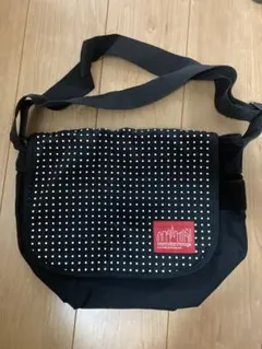 Item thumbnail for item fb583806-7fa5-461d-9865-cfdedbcde528