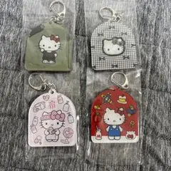 SPPINS ハローキティ アクリルキーホルダー 4個セット