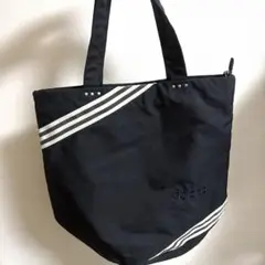 adidas ストライプトートバッグ 黒