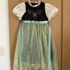 アナと雪の女王　コスプレ　ドレス