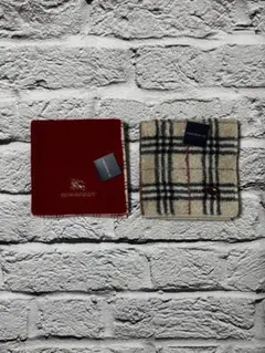 美品　BURBERRY　ハンカチ　２枚　ｗ1926-0127-21-2