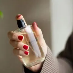 SHIRO シロ　PARISIENNE FAVOURITE オードパルファンのサムネイル