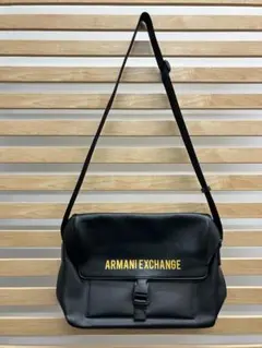 Armani Exchange ショルダーバッグ ブラック