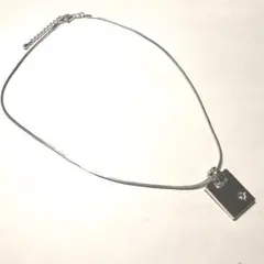 スクエアプレート×ジルコニア風ストーン シルバーネックレス シンプルモダン