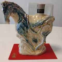 【未開封】SUNTORY ローヤルウイスキー 干支ボトル2014 午年1372gのサムネイル