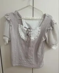 ノエミー シャツ