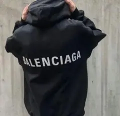 BALENCIAGA ロゴ パーカーのサムネイル