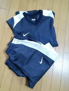 NIKE ナイキシャカシャカトレーニングウェアセット　M