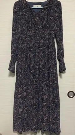 エヌドット　ナチュラルビューティーベーシック　ワンピース　花柄　ネイビー