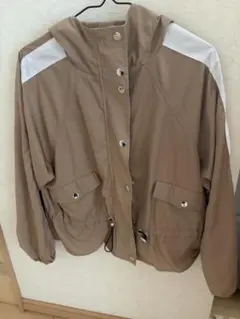 軽量　ブルゾン　上着　ナイロンタフタ