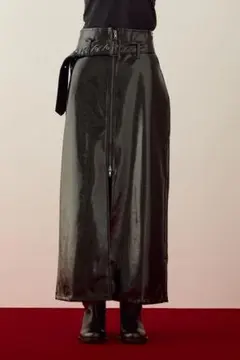 【ESICA】【新品未使用】フロントZIPレザーライクスカート／ブラック