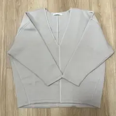 AMERICAN HOLIC ベージュ Vネック 長袖