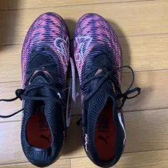 PUMA FUTURE 6.4 サッカーシューズ ブラック/ピンク