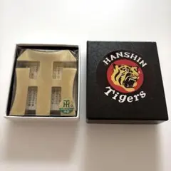 阪神タイガース ヘルメットぐい呑み - メルカリ