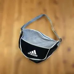 adidas メッシュショルダーバッグ 黒/グレー