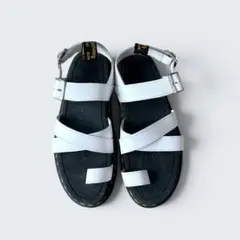 Dr Martens ドクターマーチン AVRY厚底サンダル 24 UK5のサムネイル