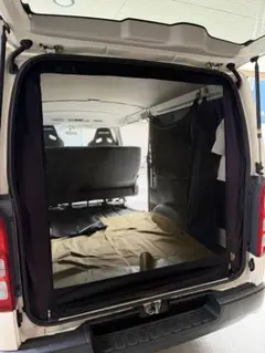 ハイエース 標準ボディDX 運転席側サイド1面 防虫ネット UIビークル