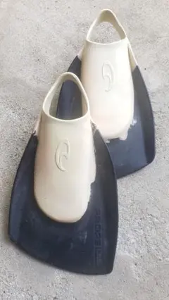 Propel Fins　ボディボード用フィン　ML