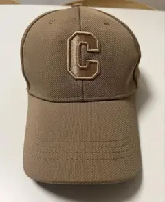 ベージュ C刺繍 ベースボールキャップ