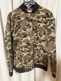 LEVI’S MA-1 迷彩ジャケット