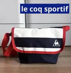 美品⭐︎le coq sportif スモールショルダーバッグ　トリコロールのサムネイル