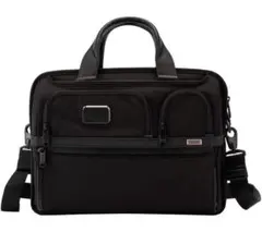 TUMI ビジネスバッグ ブラックのサムネイル