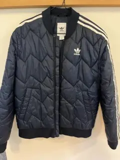 期間限定お値下げ品。adidas ネイビー キルティングジャケット