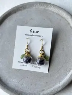 ハンドメイド ピアス ガラスドーム ラベンダーのサムネイル
