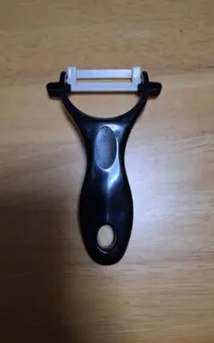 Item thumbnail for item 84103756-54da-4ae3-af27-ce330f291bd1