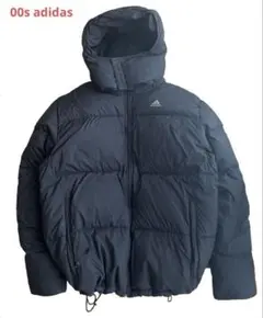 adidas ダウンジャケット