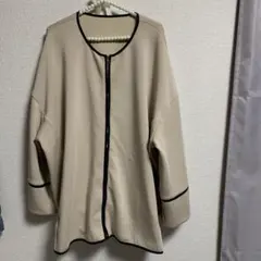 ラジエム　パイピングノーカラーコート