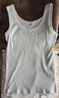 UNIQLO リブ編みタンクトップ XL