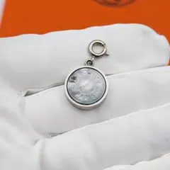 エルメス チャーム コロゾ ホース ペンダントトップ ゴールド ベージュ