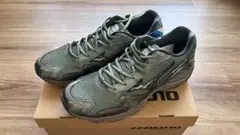 新品未使用　Mizuno Wave Rider 10 27.5cmです。