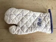 Item thumbnail for item 3d61cce2-05c9-4a41-858d-dd19b2833e97