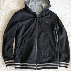 バーバリーブラックレーベル　リバーシブルパーカー　チェック　サイズ2