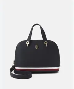 新品未使用TOMMY HILFIGER AW15880ネイビー ショルダーバッグ - メルカリ