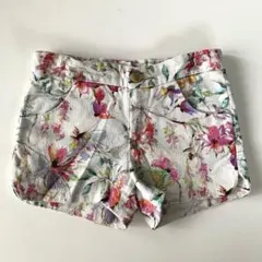 ZARA Girls 花柄ショートパンツ　110cm