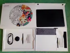 ワコム Wacom Intuos Pro Paper Edition Mサイズ - メルカリ