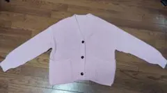 リブ編みピンクカーディガン