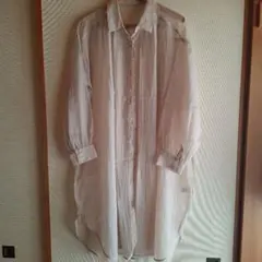 クリーム色 シアー 長袖シャツ