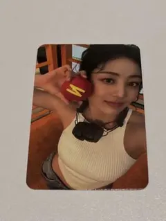 【値引き中】twice zone ジヒョ music Korea トレカ