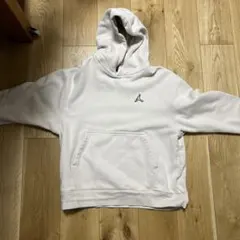 Jordanホワイト フード付きパーカー ロゴ刺繍