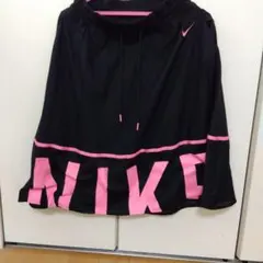 Nike フレアスカート ブラック ピンクのサムネイル