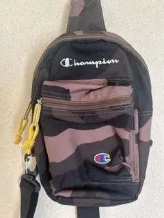 Champion チャンピオン ボディバック 迷彩柄 カモフラのサムネイル