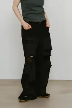 新品 Knuth Marf ダメージ デニムパンツ ブラックのサムネイル