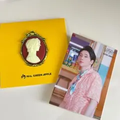 じ*り様 Mrs. GREEN APPLEバベルの塔カメオピンズ＆フォトカードセ