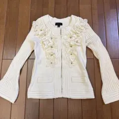 フラワー装飾 ホワイト ノーカラージャケット