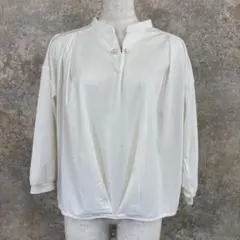 grove パールボタン キーネック ブラウス オフホワイト M